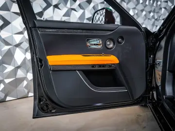 ROLLS ROYCE Ghost Black Badge - Shooting Star - Rear Theatre