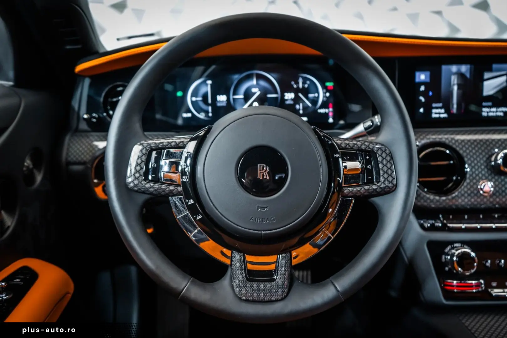 ROLLS ROYCE Ghost Black Badge - Shooting Star - Rear Theatre