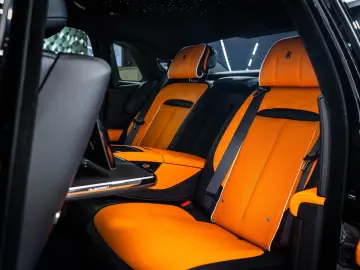 ROLLS ROYCE Ghost Black Badge - Shooting Star - Rear Theatre
