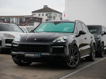 PORSCHE Cayenne E-Hybrid SPORTDESIGN-LUFTF-PANO-HUD-VOLL