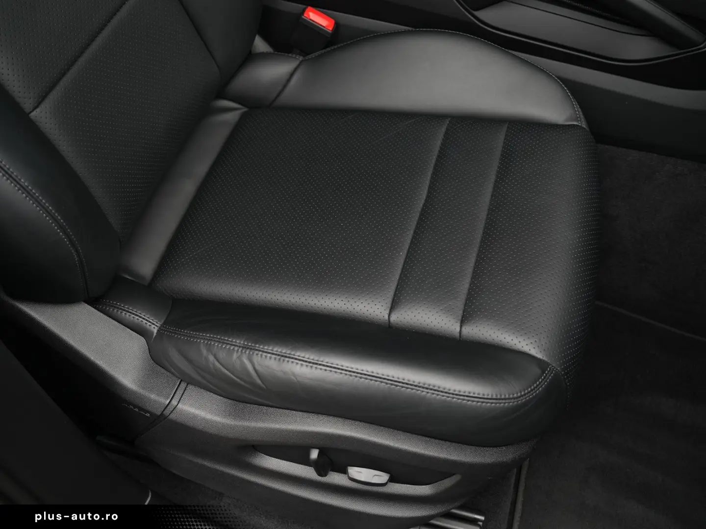 PORSCHE Cayenne E-Hybrid SPORTDESIGN-LUFTF-PANO-HUD-VOLL