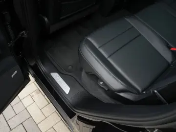 PORSCHE Cayenne E-Hybrid SPORTDESIGN-LUFTF-PANO-HUD-VOLL