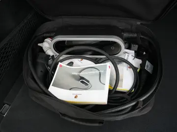 PORSCHE Cayenne E-Hybrid SPORTDESIGN-LUFTF-PANO-HUD-VOLL