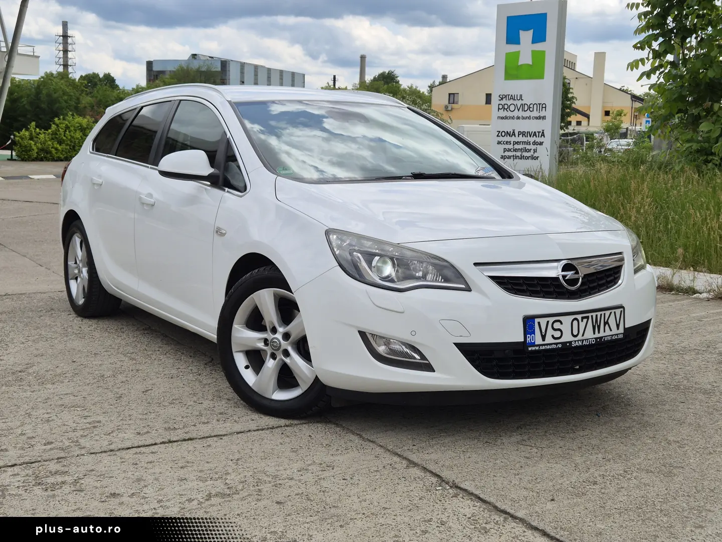 Opel Astra J 2011 1.7 CDTI 110 CP euro 5
