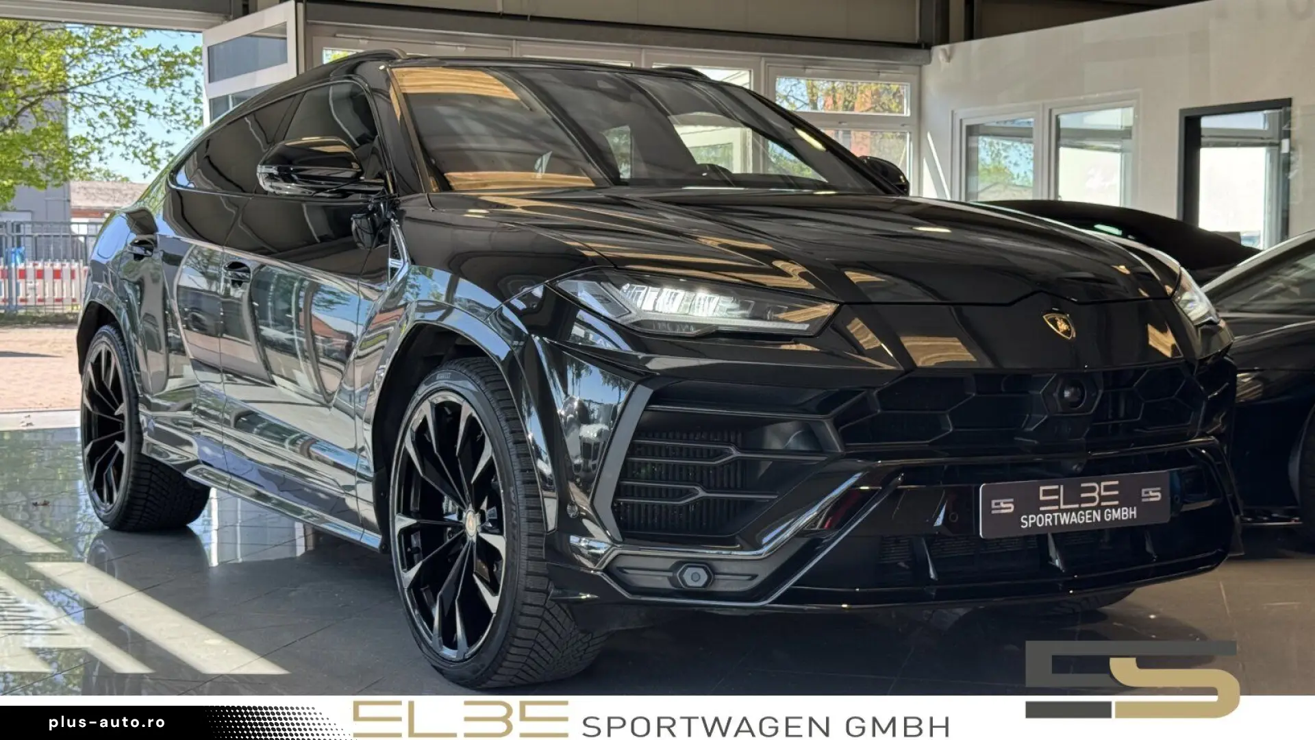 LAMBORGHINI Urus 23  B&O PANO NIGHT VISION MASSAGE Q-CITURA