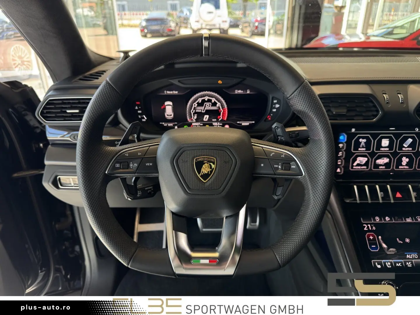 LAMBORGHINI Urus 23  B&O PANO NIGHT VISION MASSAGE Q-CITURA