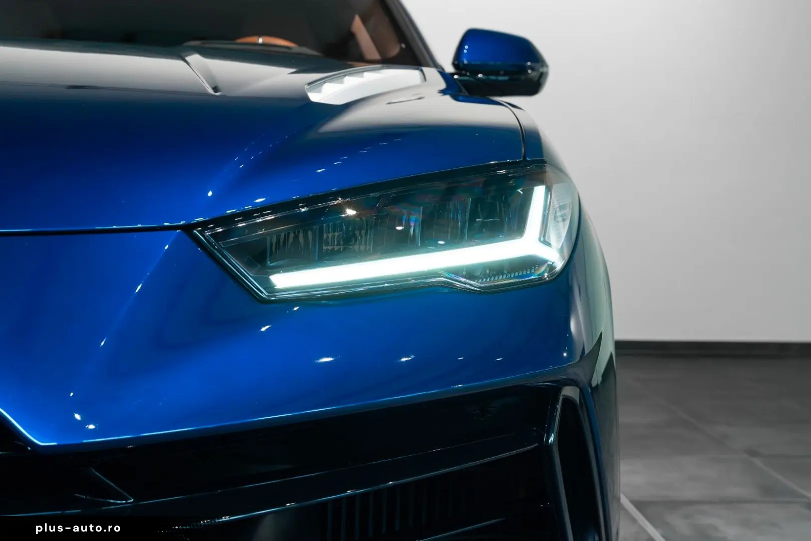 LAMBORGHINI Urus S Pano B&O Carbon Service NEU