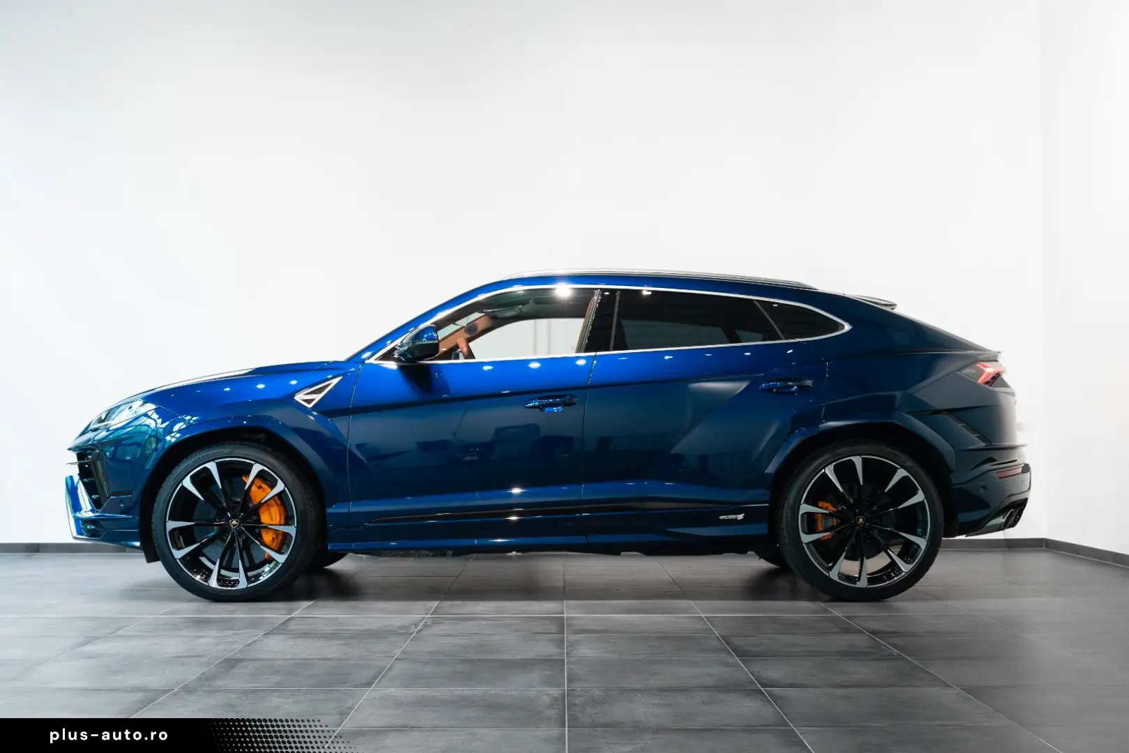 LAMBORGHINI Urus S Pano B&O Carbon Service NEU