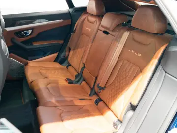 LAMBORGHINI Urus S Pano B&O Carbon Service NEU