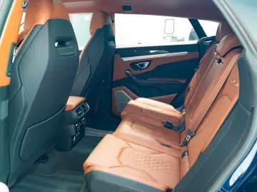 LAMBORGHINI Urus S Pano B&O Carbon Service NEU