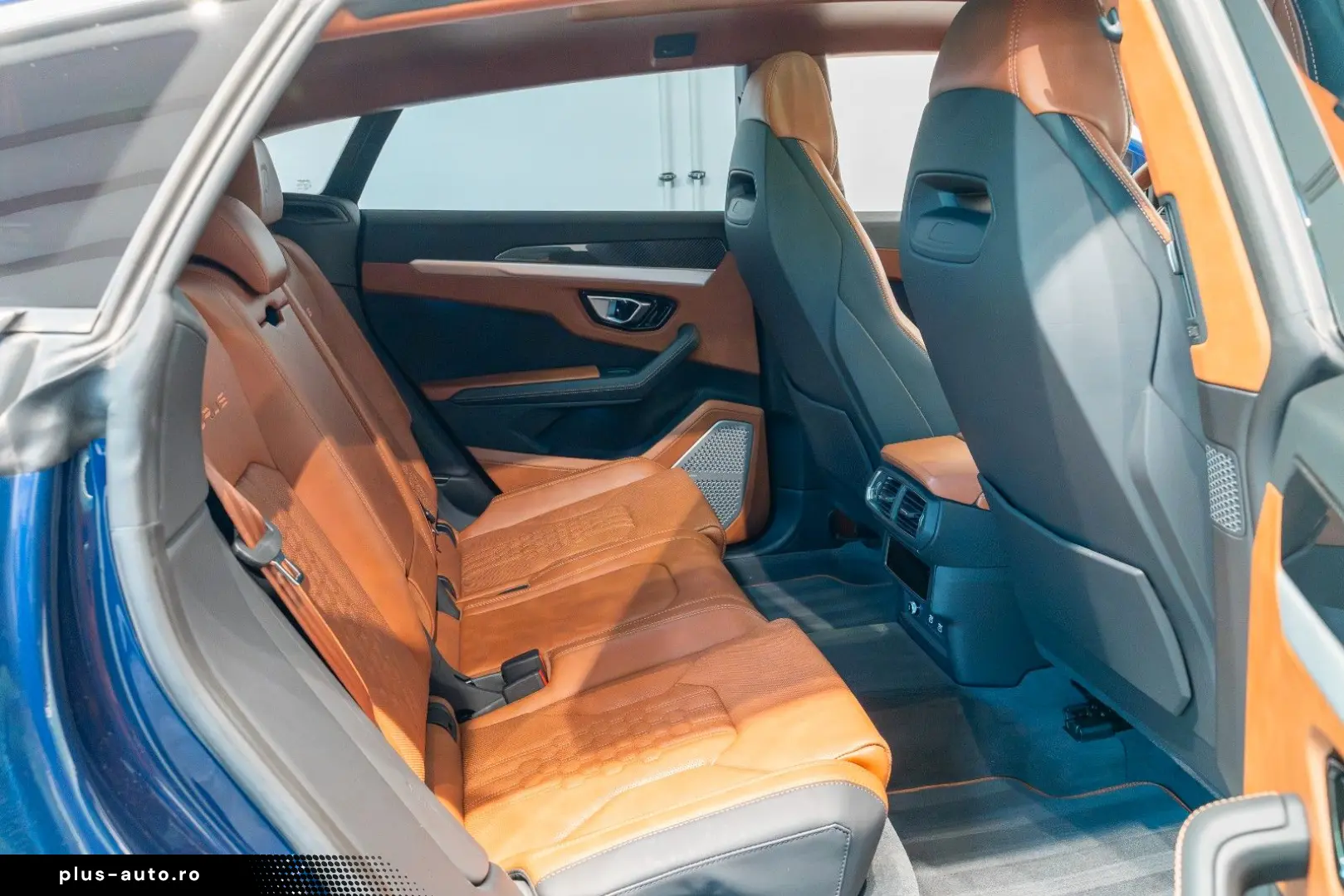LAMBORGHINI Urus S Pano B&O Carbon Service NEU
