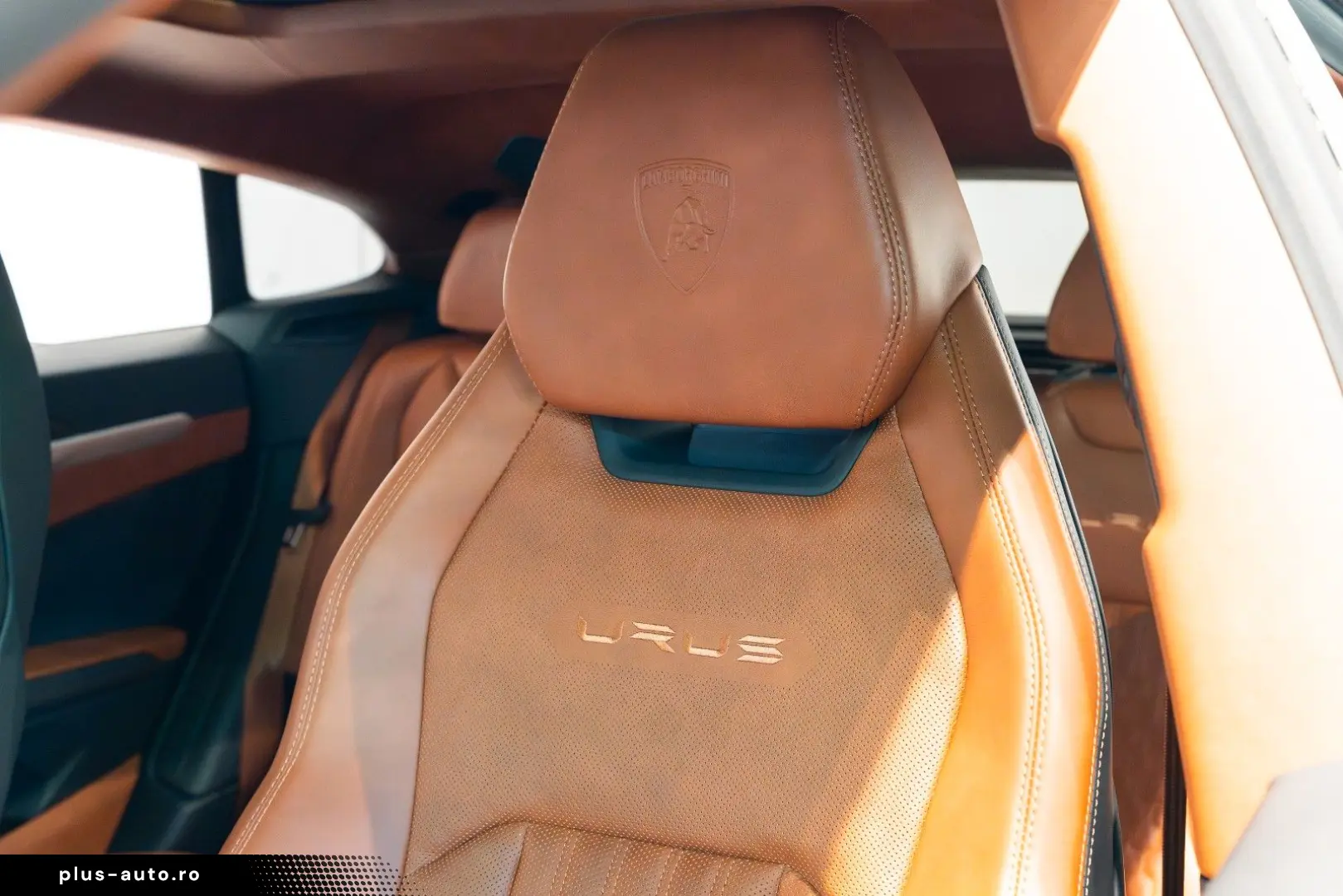 LAMBORGHINI Urus S Pano B&O Carbon Service NEU
