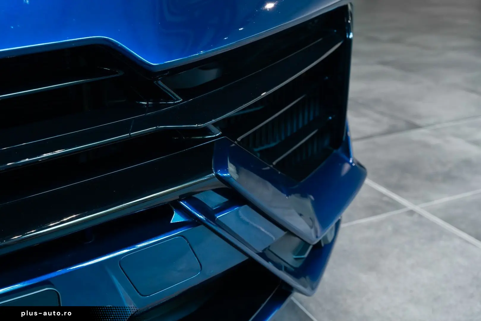 LAMBORGHINI Urus S Pano B&O Carbon Service NEU