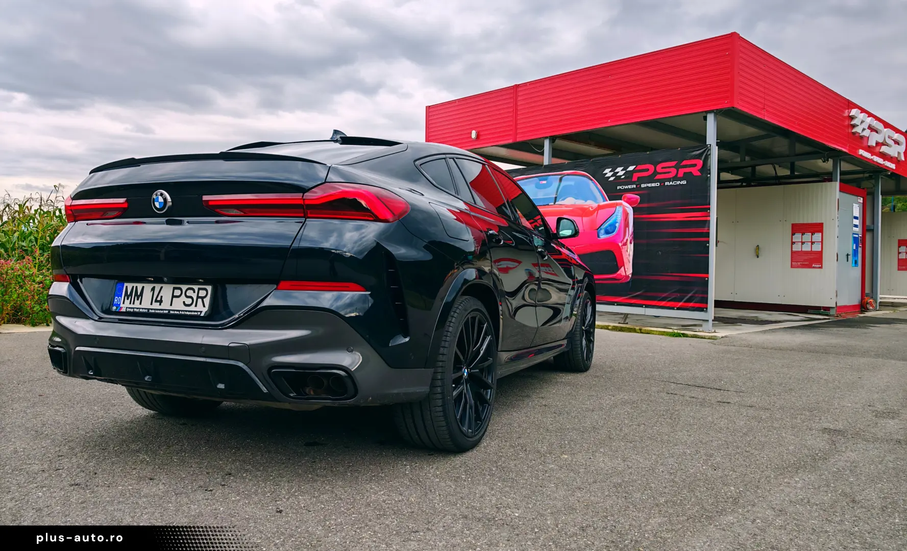 BMW X6 M50