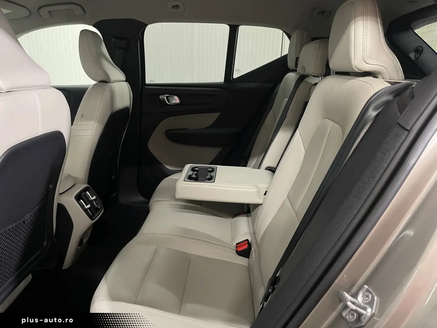 Volvo Xc-40