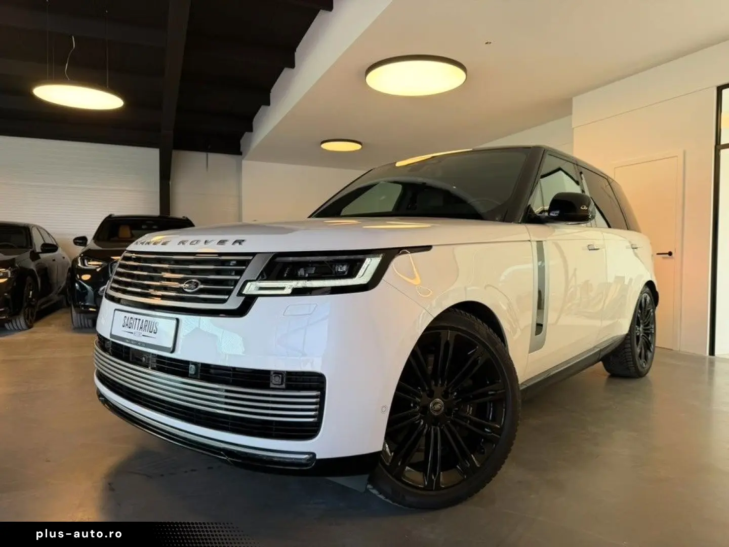 LAND ROVER Range Rover  SV 615PS Business Class 360  AHK 23