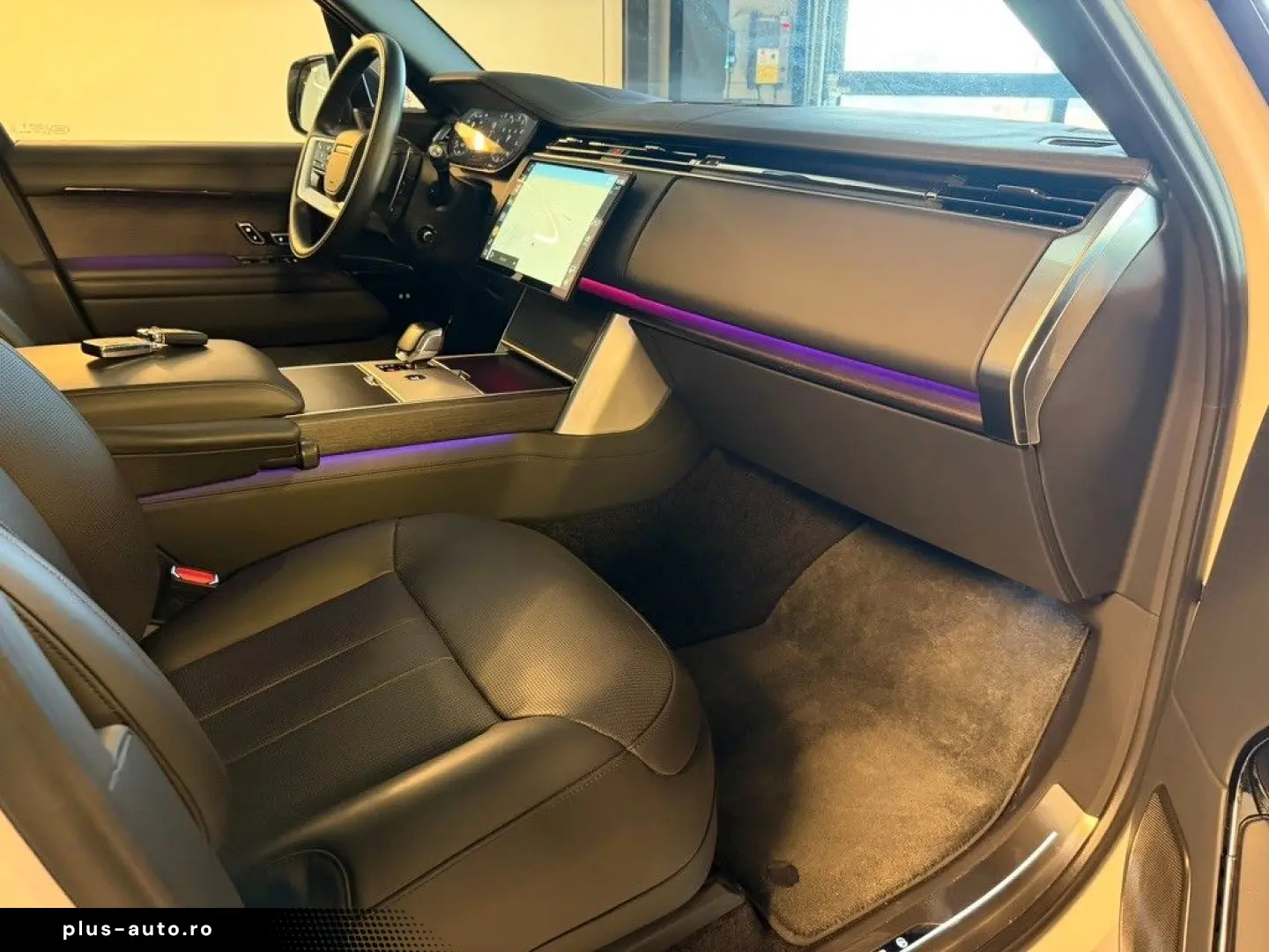 LAND ROVER Range Rover  SV 615PS Business Class 360  AHK 23