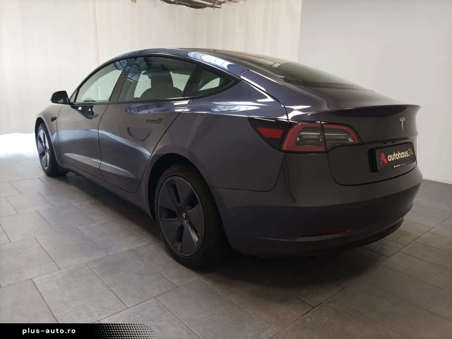 TESLA Model 3 Navi CAM Glasdach ACC