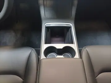 TESLA Model 3 Navi CAM Glasdach ACC