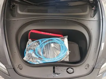 TESLA Model 3 Navi Glasdach CAM WäPu
