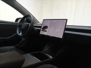 TESLA Model 3 Navi Glasdach CAM WäPu