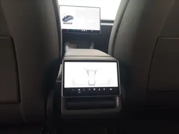 TESLA Model 3 Navi Glasdach CAM WäPu