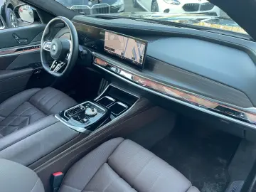 BMW i7 M70 xDrive ExecutiveLoungeSeat