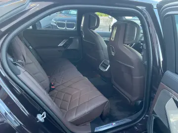 BMW i7 M70 xDrive ExecutiveLoungeSeat