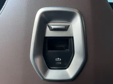 BMW i7 M70 xDrive ExecutiveLoungeSeat