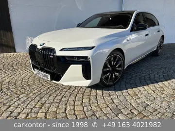 BMW i7 xDr M70  M SPORT PRO  LOUNGE SEAT DIAMOND