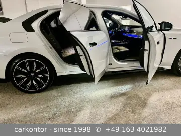 BMW i7 xDr M70  M SPORT PRO  LOUNGE SEAT DIAMOND