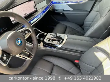 BMW i7 xDr M70  M SPORT PRO  LOUNGE SEAT DIAMOND