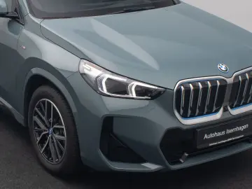 BMW iX1 xD30 M Sport HUD DAB AHK 360  CockpitPro 18