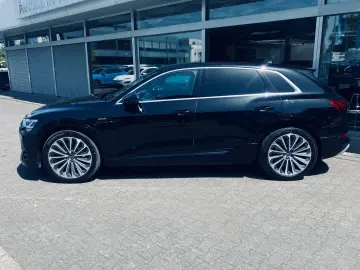 AUDI e-tron 55 Quat S LINE LUFT LED NAVI SHZ KAM B&O