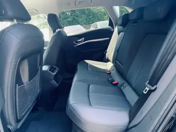AUDI e-tron 55 Quat S LINE LUFT LED NAVI SHZ KAM B&O