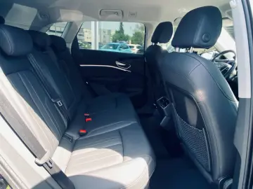 AUDI e-tron 55 Quat S LINE LUFT LED NAVI SHZ KAM B&O
