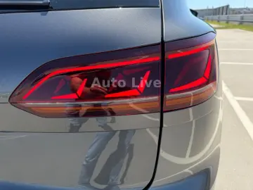 VW Touareg 3.0 TSI R LINE BlackS PAN MATRI LUFT VOL