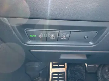 VW Touareg 3.0 TSI R LINE BlackS PAN MATRI LUFT VOL