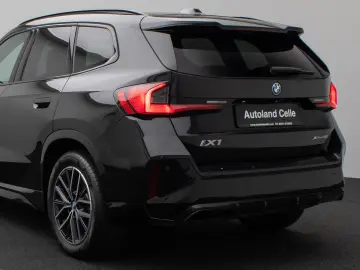 BMW iX1 xD30 M Sport Kamera DAB DrivAssist Komfort