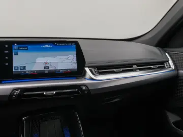 BMW iX1 xD30 M Sport Kamera DAB DrivAssist Komfort