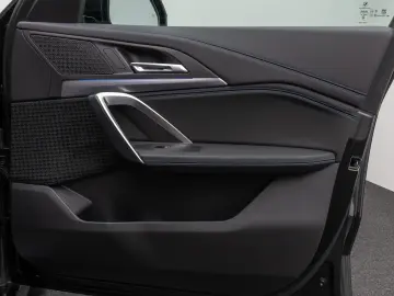BMW iX1 xD30 M Sport Kamera DAB DrivAssist Komfort