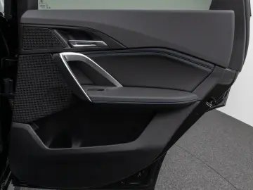 BMW iX1 xD30 M Sport Kamera DAB DrivAssist Komfort