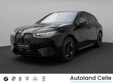 BMW iX M60 Panorama 360 Laser B&W SoftCl Massage 22