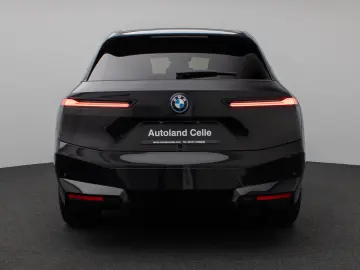 BMW iX M60 Panorama 360 Laser B&W SoftCl Massage 22