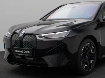 BMW iX M60 Panorama 360 Laser B&W SoftCl Massage 22