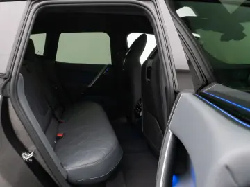 BMW iX M60 Panorama 360 Laser B&W SoftCl Massage 22