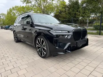 BMW xDrive 40d M Sport Sky L Integral AHK Massage 23