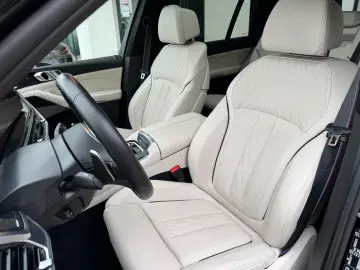 BMW xDrive 40d M Sport Sky L Integral AHK Massage 23