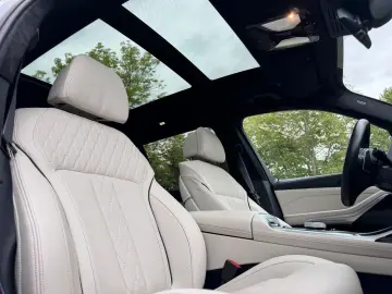 BMW xDrive 40d M Sport Sky L Integral AHK Massage 23