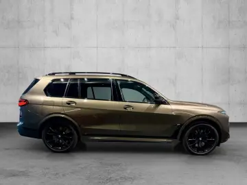 BMW X7 M60 i Softclose